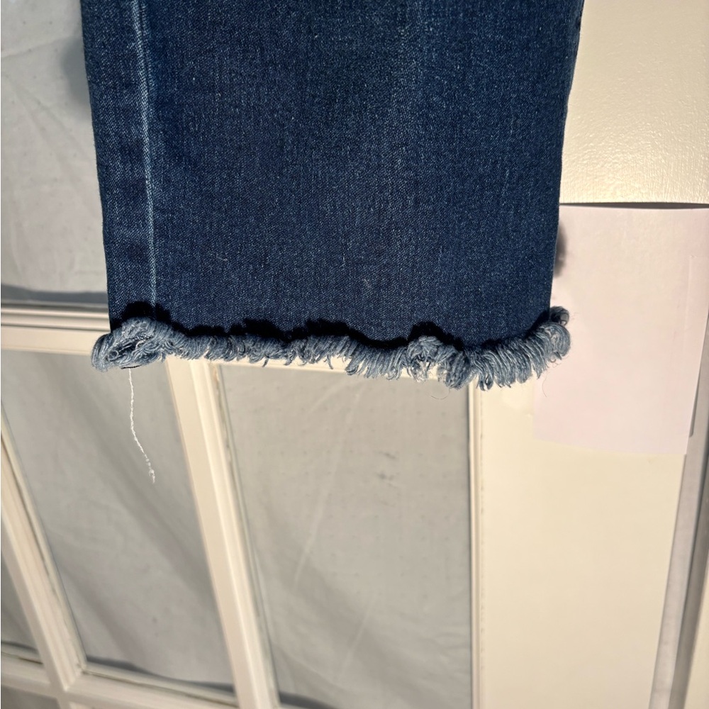 California Vintage | Women Straight Leg Frayed Hem Distressed Jean Pant  11/30 - Picture 6 of 10